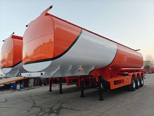 35000 40000 Liter Kraftstofftankschiff Semi-Anhänger Laufsteg 1820mm 12 Reifennummer mit Design