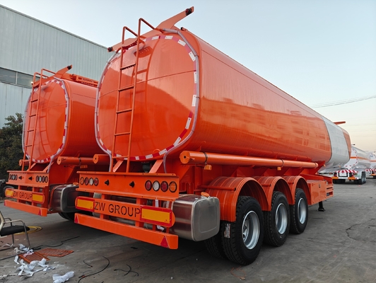 35000 40000 Liter Kraftstofftankschiff Semi-Anhänger Laufsteg 1820mm 12 Reifennummer mit Design
